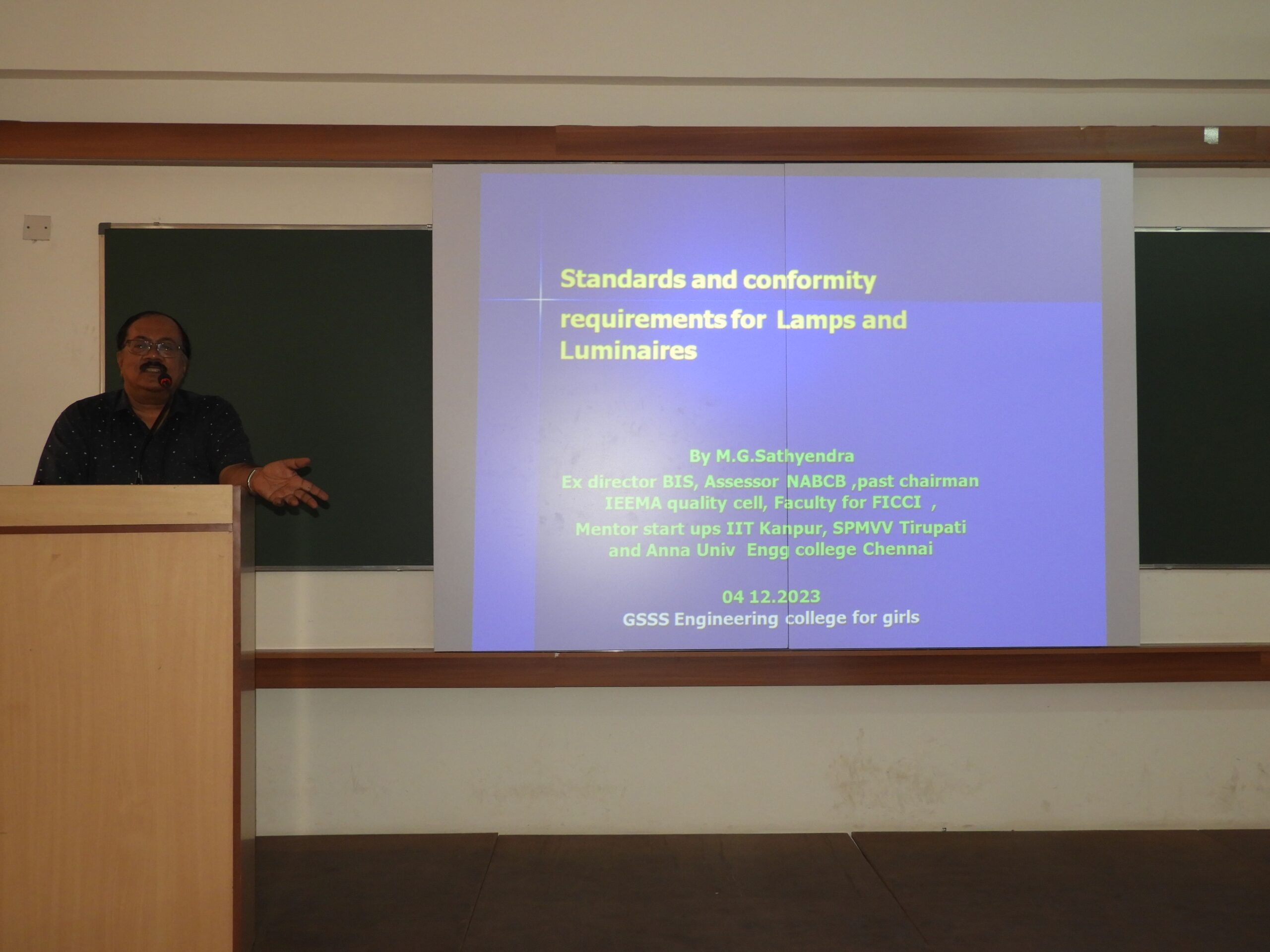 workshop_new_2.jpg