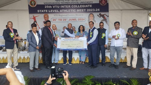 GSSSIETW has secured a cash prize of Rs. 1 Lakh for its excellent achievement in Intercollegiate Sports organized by VTU and Inter-University Sports events in the academic year 2021-22